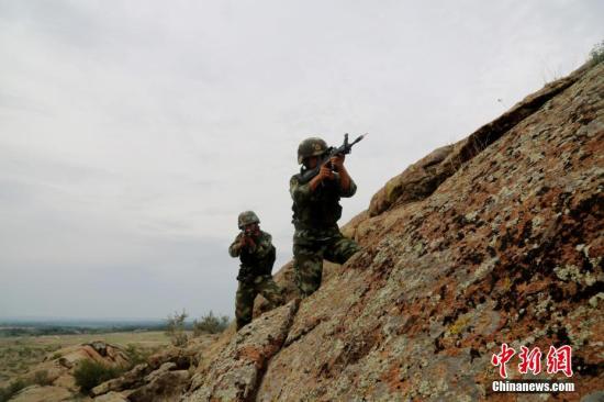 维吾尔族退伍武警战士:坚守南疆反恐处突第一线