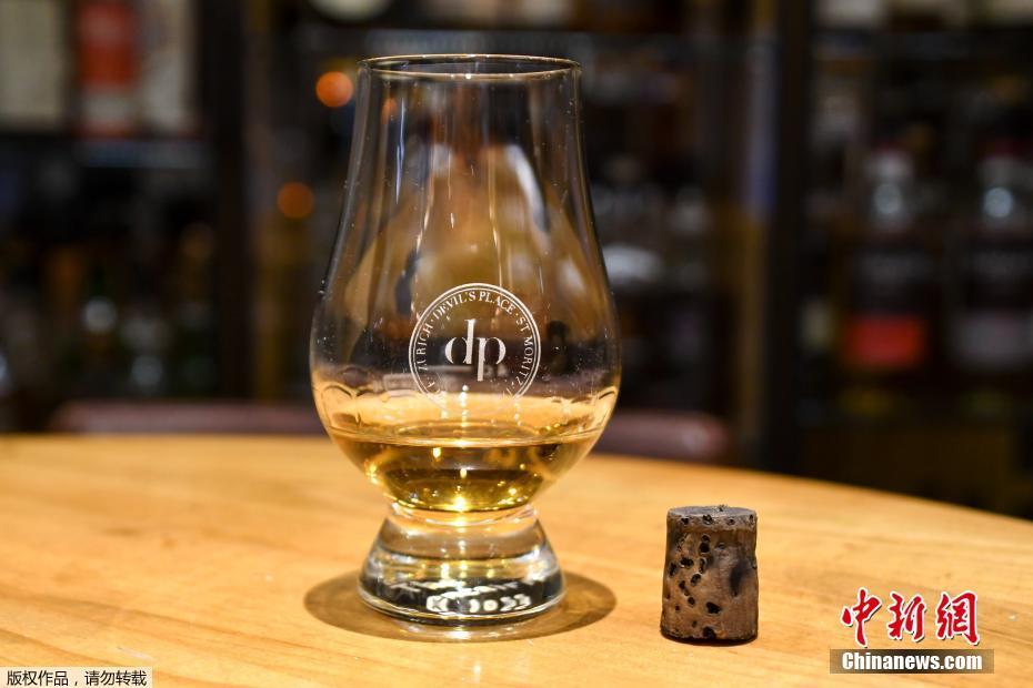 中国土豪瑞士买酒 一杯威士忌近7万人民币