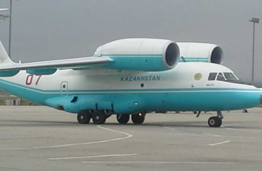 哈萨克军机因机械故障备降银川机场