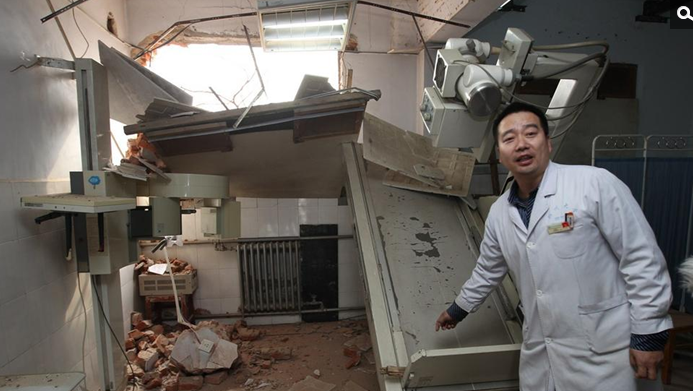 郑州医院遭强拆 多部门说法不一前后矛盾