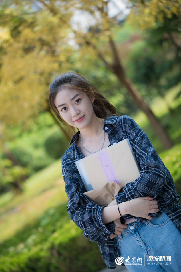 山藝新生報到美女雲集,誰是你眼中的校花女神