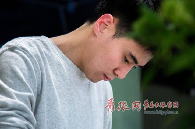 90后男花艺师和他的情人节