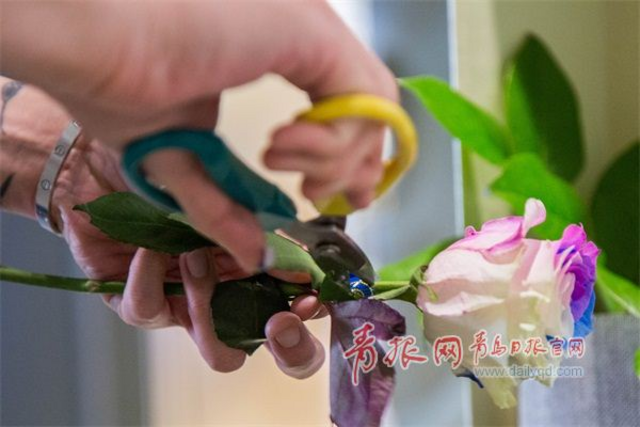 90后男花艺师和他的情人节