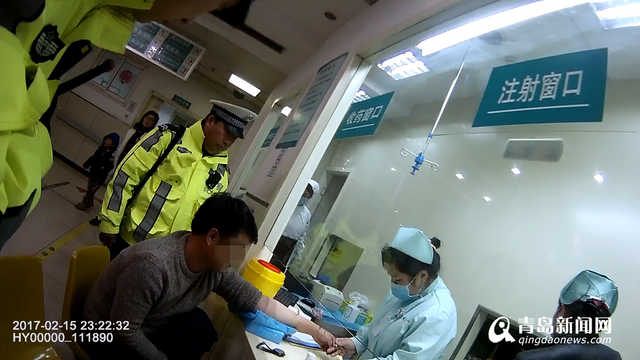 男子酒驾被查 同车朋友出馊主意糊弄警察