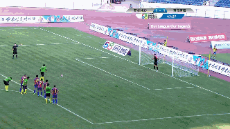 青岛黄海主导进球大战 众志成城客场全取三分