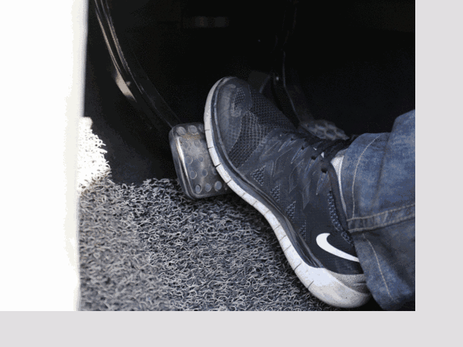 丈夫养儿9年才知非亲生 还被出轨前妻告上法庭