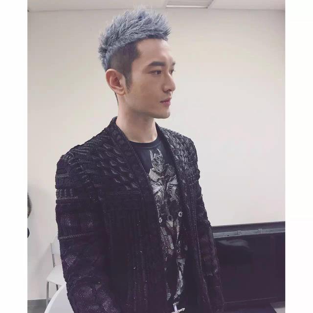 晓明跨年唱青岛味RAP 沙洲讲背后创作故事(图)