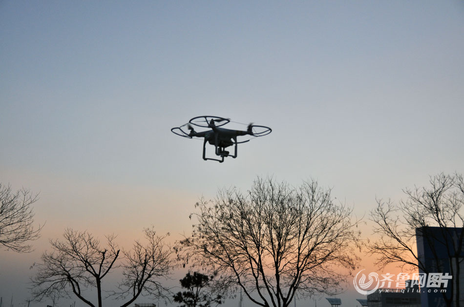 高清：270米高空俯瞰2015年青岛最后一片夕阳