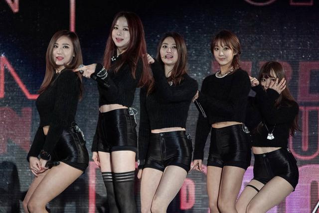 王思聪买下韩国女团当主播