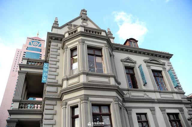 安娜别墅全球招商 百年老楼未来引关注(组图)