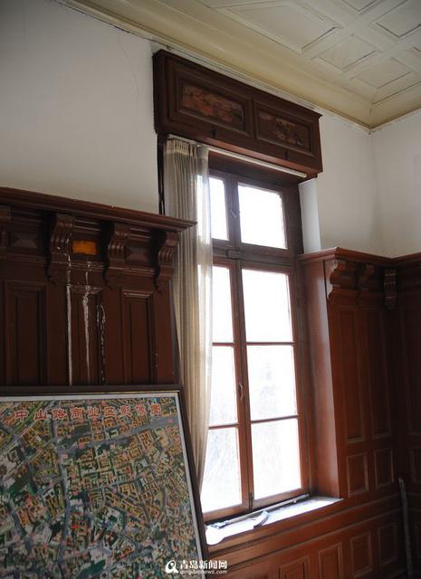 安娜别墅全球招商 百年老楼未来引关注(组图)