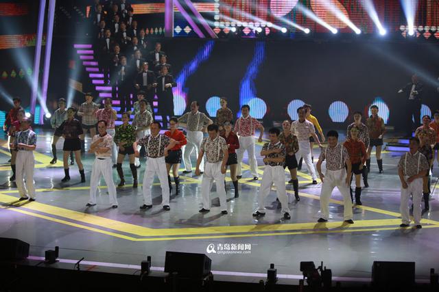 2016青岛春晚抢先看 青岛明星回家过年