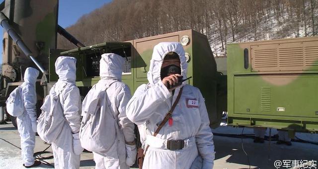 组图：东风31A洲际导弹演训近距照曝光