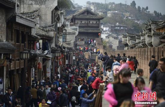 国办发文加强旅游市场监管 明确旅游公安等部门责任