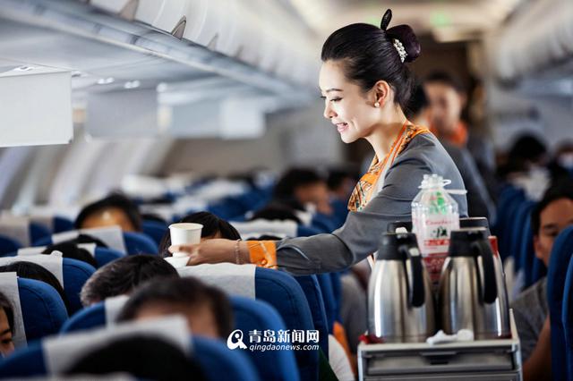 万米高空的美味 青岛大包甜沫变身飞机餐 万米高空的美味 青岛大包甜沫变身飞机餐