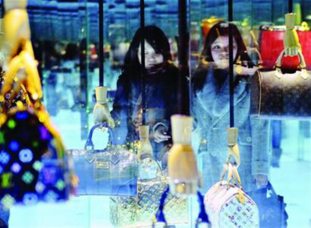 青岛人出境游偏爱小众品牌 海淘达人教你扫货