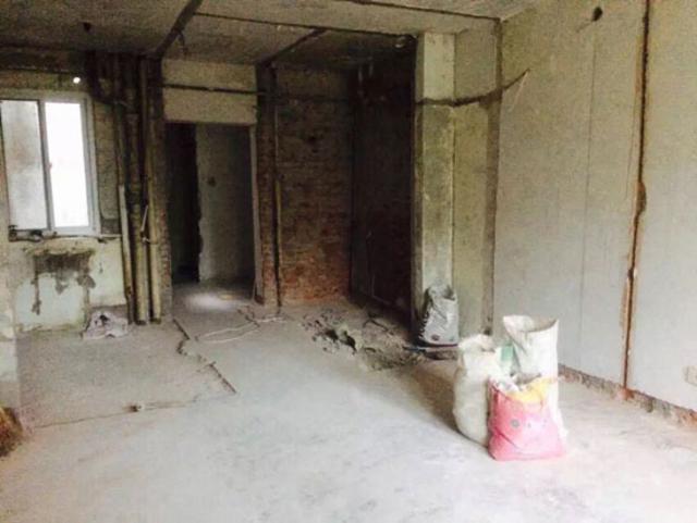 父母花光积蓄为儿北京买房 比他们结婚时还破