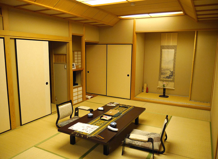 日温泉馆经营1311年成“世界最老旅馆”