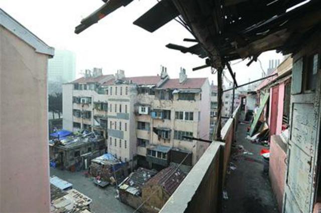 三区域棚改为地铁站腾地