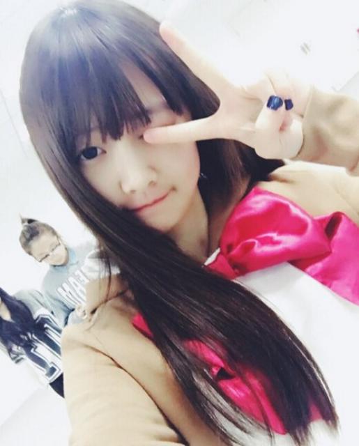 SNH48成员与女伴起争执 全身被点燃
