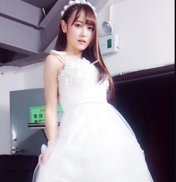 SNH48成员与女伴起争执 全身被点燃