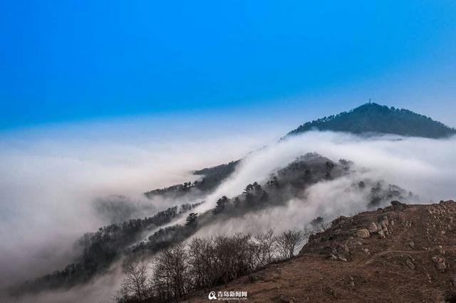 200米高空俯拍云雾青岛 治愈系美图养眼
