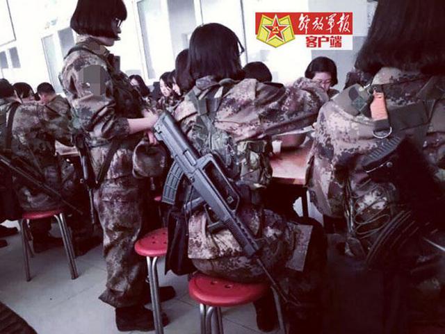 军校女学员才艺颜值赛网红 军校女学员才艺颜值赛网红