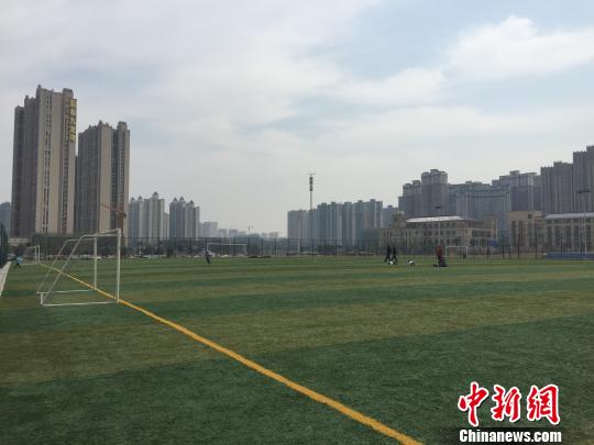 长沙县政府大院拆围墙建公园