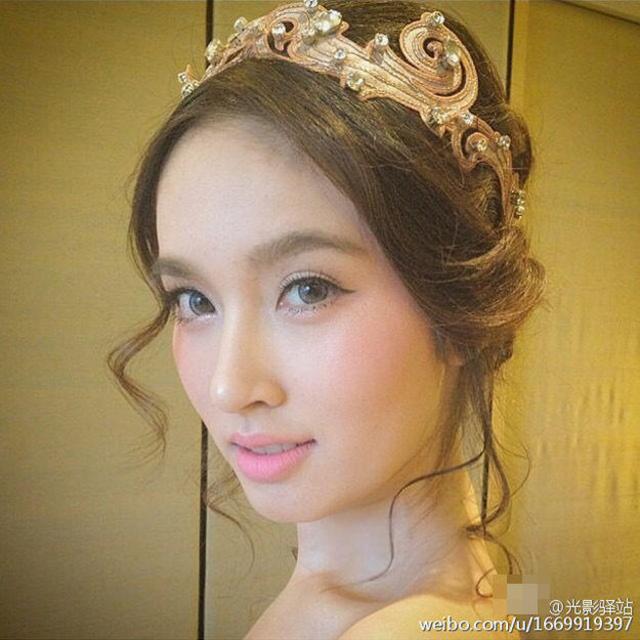 泰国最美变性人私照曝光 身材凹凸有致