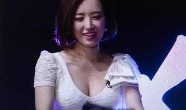     韩国女主播被豪赏40万乐哭 被质疑骗钱炒作