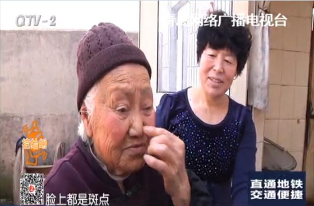 好媳妇照顾婆婆30年 一份坚持感动所有村(图)