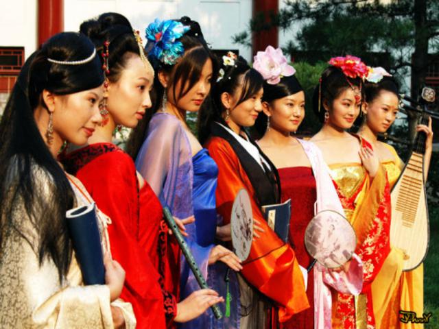 亲历者讲述电视台选秀肮脏内幕:令国人不堪想象