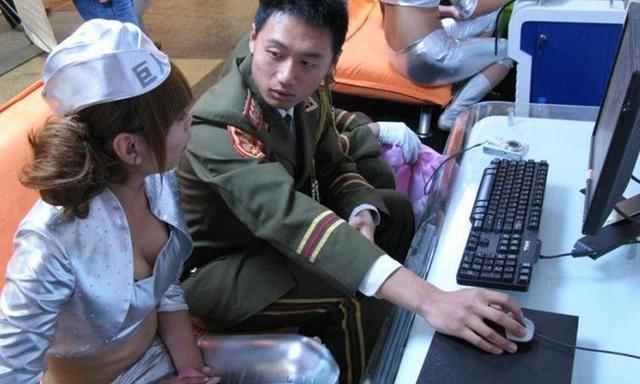 揭秘电竞陪玩服务:收入高 但并无肮脏交易 揭秘电竞陪玩服务:收入高 但并无肮脏交易