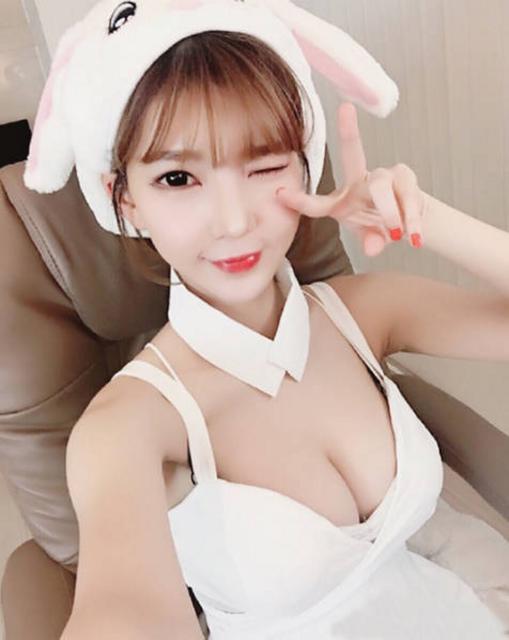 韩国最火网络女主播来中国 土豪网友狠砸钱