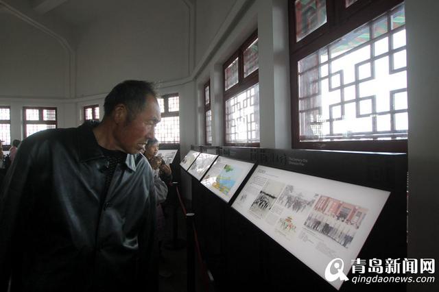 高清：回澜阁开放首日人气旺 游客排长队参观