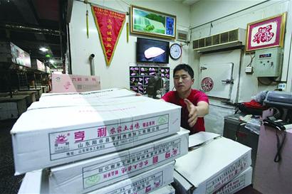 青岛“最美路人”当选“文明市民” 青岛“最美路人”当选“文明市民”