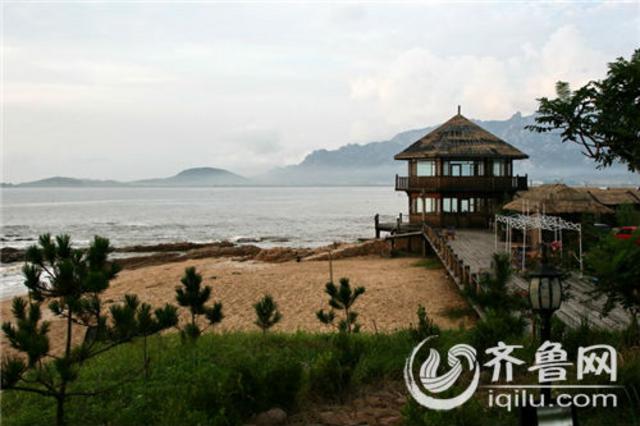 组图:美景相伴吃海鲜 青岛海鲜最正宗十大渔村