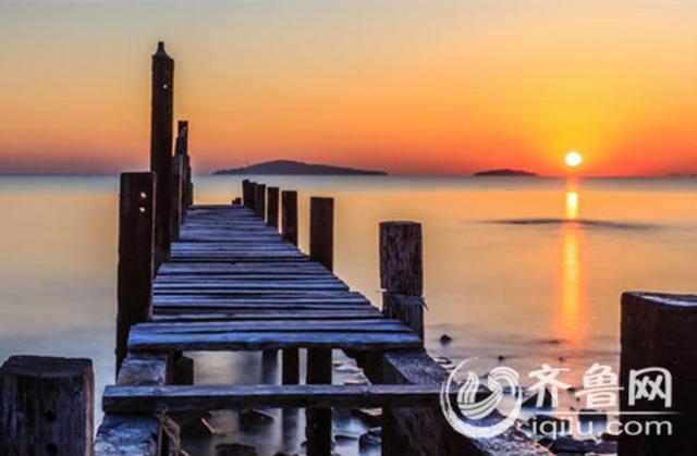 组图:美景相伴吃海鲜 青岛海鲜最正宗十大渔村