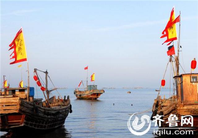 组图:美景相伴吃海鲜 青岛海鲜最正宗十大渔村