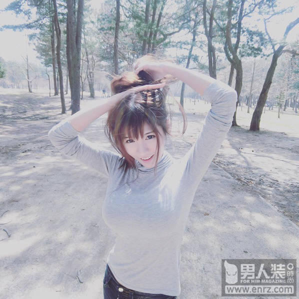 泰国网红棒糖妹成话题美女 身材比例不科学