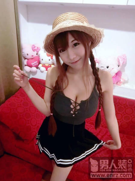 泰国网红棒糖妹成话题美女 身材比例不科学