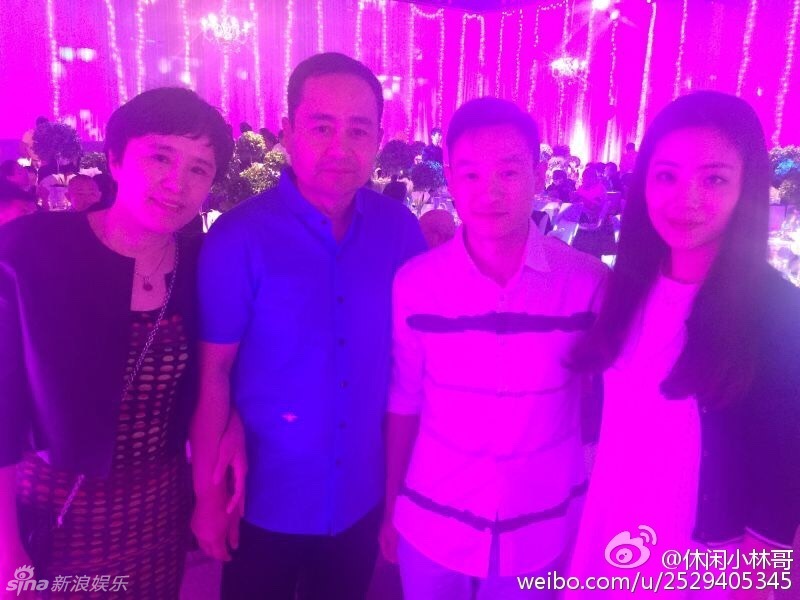 杨幂爸爸与杨威夫妇