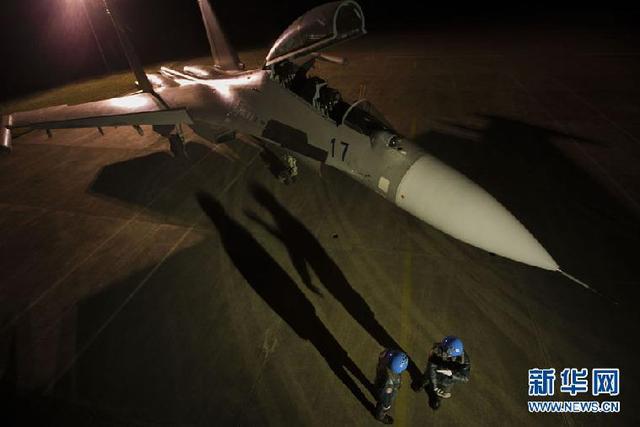 军网谈海军战机坠毁:不能因怕事故就不飞行训练