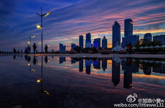 组图:如梦似幻!雨后青岛连倒影都美得不可思议