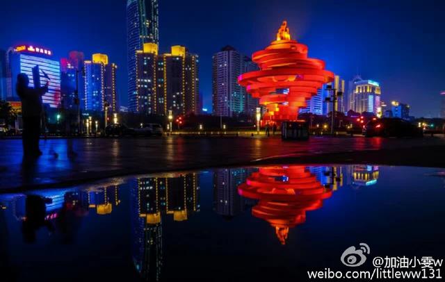 组图:如梦似幻!雨后青岛连倒影都美得不可思议