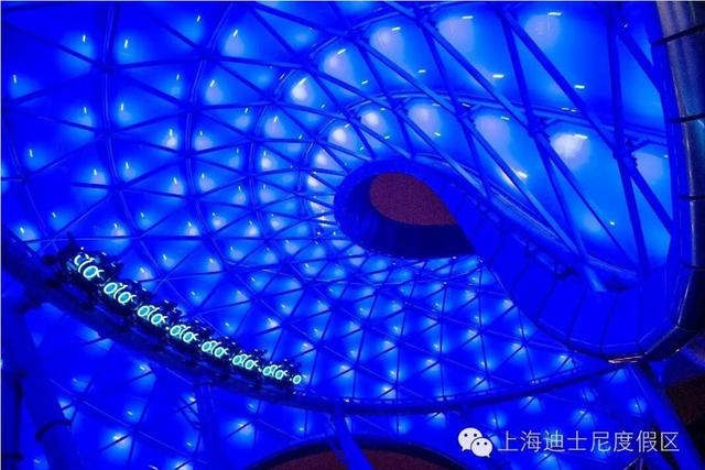 上海迪士尼乐园最新实景图 美翻啦！