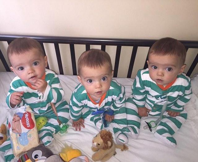 女子产三胞胎 基因罕见完全相同长相一模一样