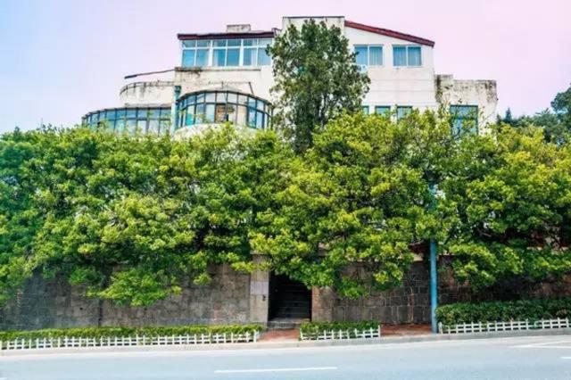 探访八大关里的经典别墅:多位名人曾下榻