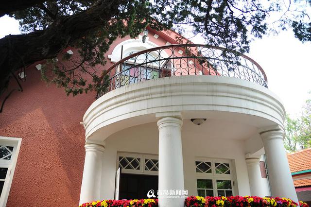 八大关里那一抹粉色 走进蝴蝶楼 八大关里那一抹粉色 走进蝴蝶楼