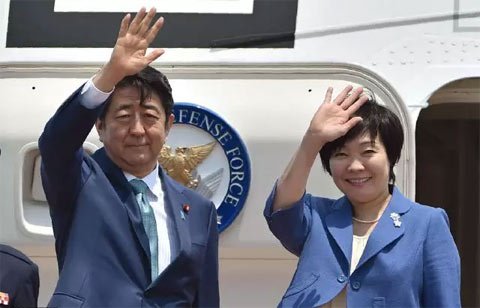 安倍最近一次出访是五月初访问欧洲六国。